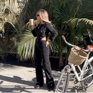 Zara FULL LENGTH CUT OUT
TRE DENIM JUMPSUIT